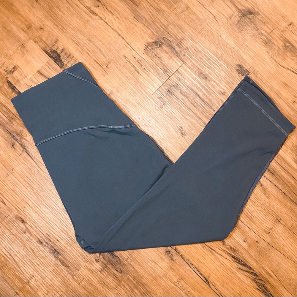 Quarter Length Leggings